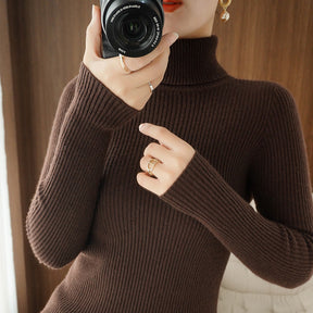 Women's Fitted Ribbed Striped Turtleneck Sweater — View 7