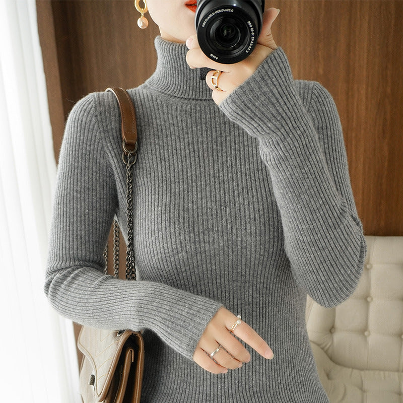 Women's Fitted Ribbed Striped Turtleneck Sweater — View 10
