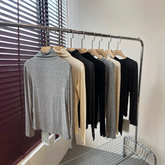 Women's Cashmere Sweater — View 1