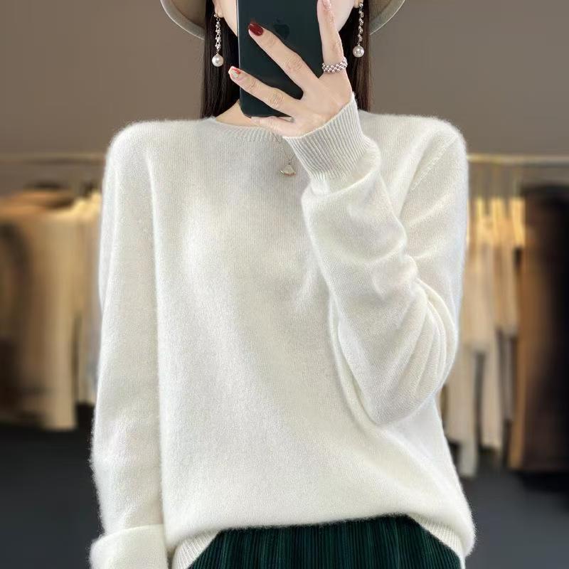 Women's Wool Relaxed Fit Crewneck Sweater — View 10