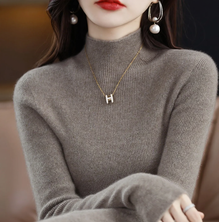 Women's Cashmere Fitted Mock Neck Sweater — View 8