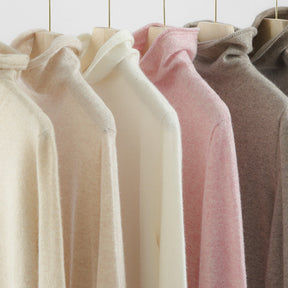 Women's Wool Fitted Chunky Knit Turtleneck Sweater — View 1