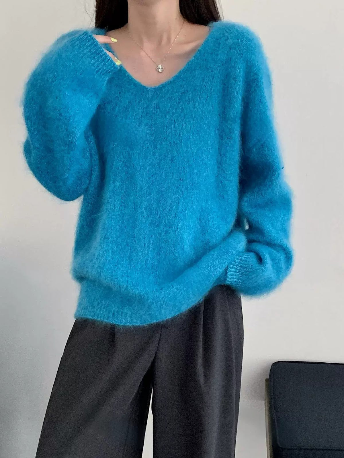 Women's Cashmere Blend V Neck Sweater — View 7