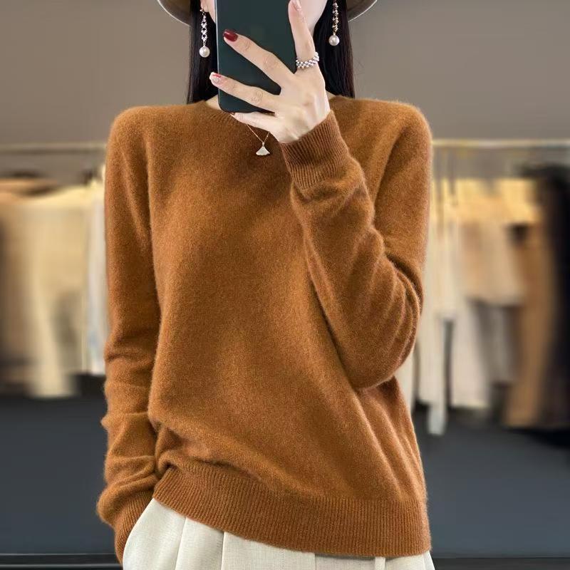 Women's Wool Relaxed Fit Crewneck Sweater — View 6