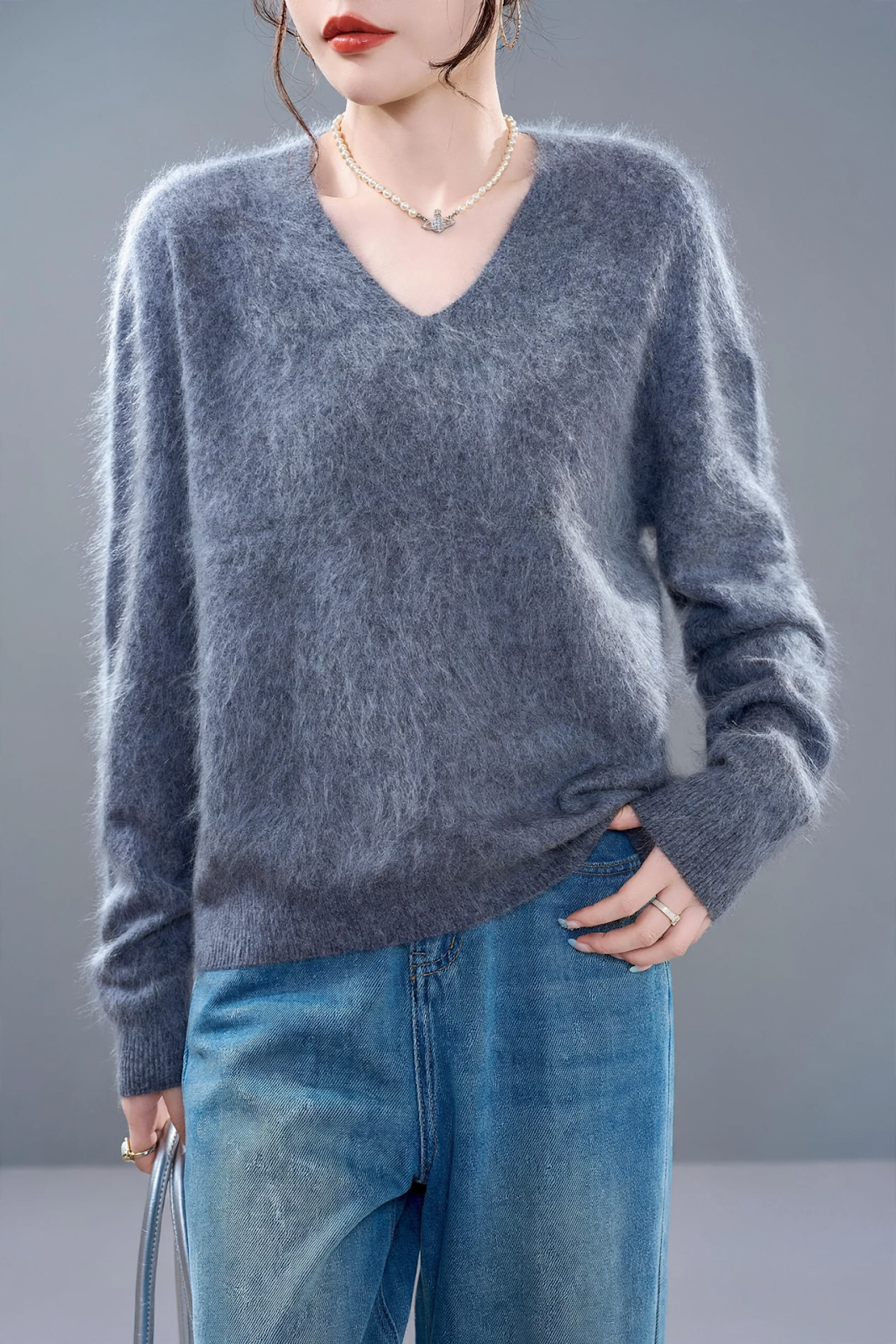 Women's Cashmere Sweater — View 4