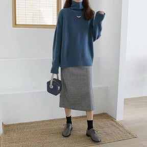 Women's Oversized Ribbed Turtleneck Sweater — View 3