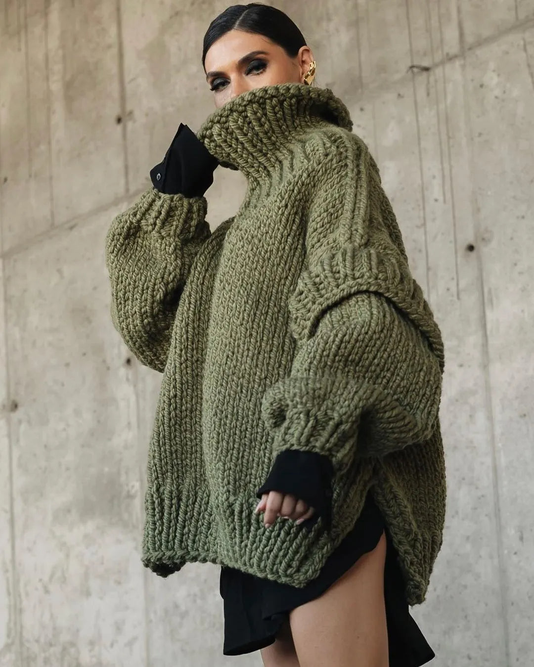 Women's Oversized Textured Turtleneck Sweater — View 5