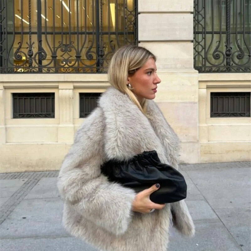 Women's Winter Coat — View 3