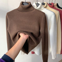 Women's Cashmere Oversized Turtleneck Sweater — View 9
