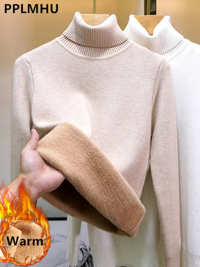 Women's Cashmere Oversized Turtleneck Sweater — View 4