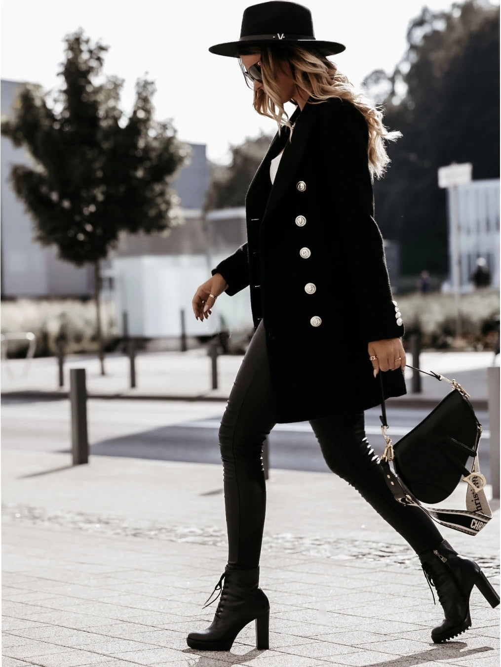 Women's Winter Coat — View 3