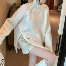 Women's Oversized Ribbed Zip Front Turtleneck Sweater — View 9