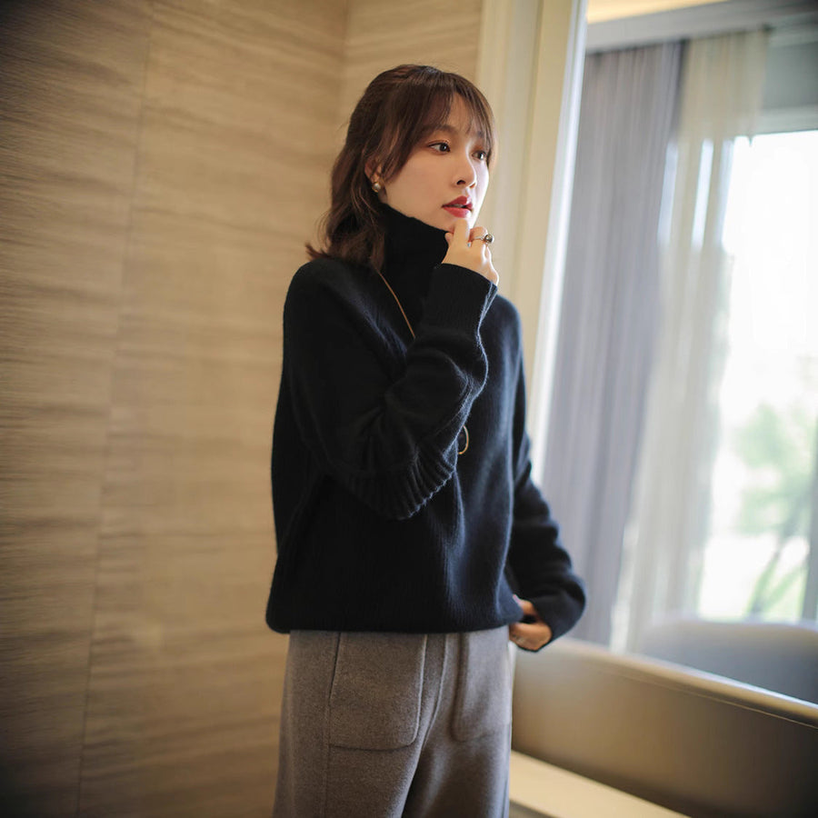Women's Ribbed Fine Knit Raglan Sleeve Turtleneck Sweater — View 1