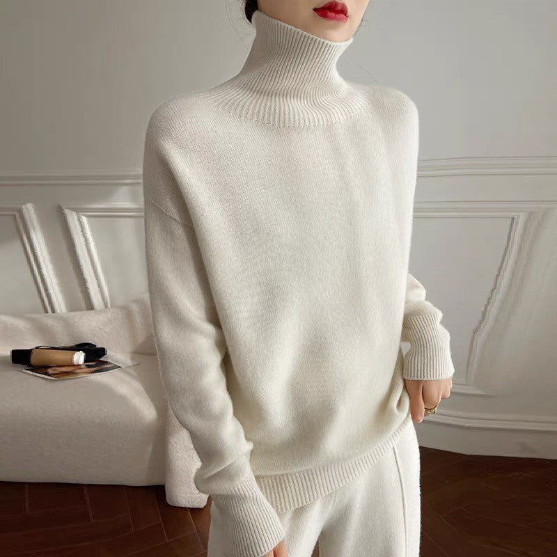 Women's Cashmere Turtleneck Sweater — View 12