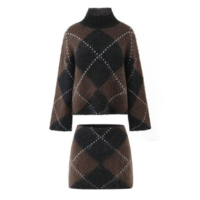 Women's Chunky Knit Geometric Turtleneck Sweater — View 1