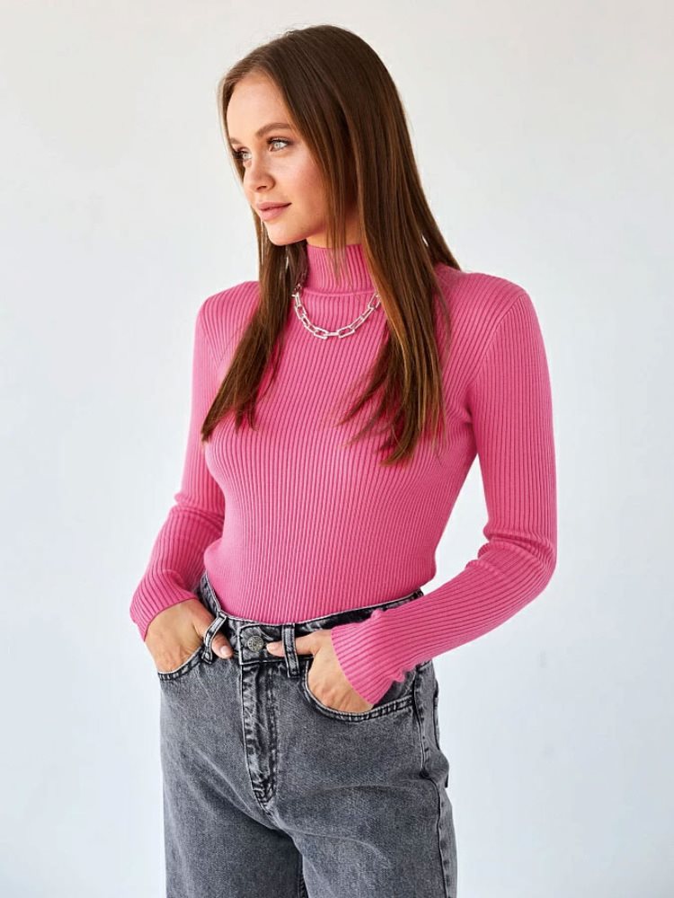 Women's Fitted Ribbed Cropped Turtleneck Sweater — View 9