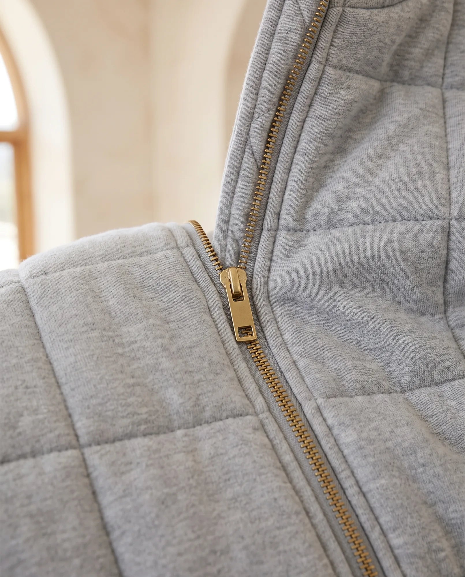 Women's Light Gray Lightweight Quilted Jacket | Marlowe - Juana Fashion