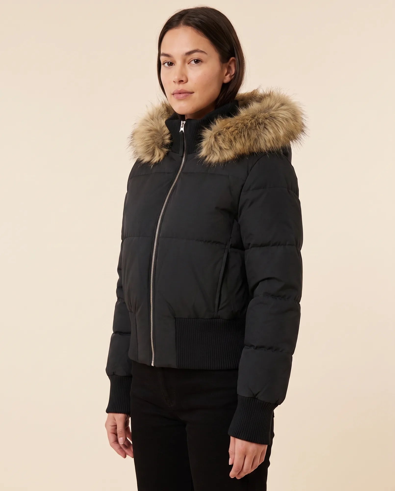 Women's Hooded Quilted Jacket with Ribbed Cuffs | Greta in Black - Juana Fashion