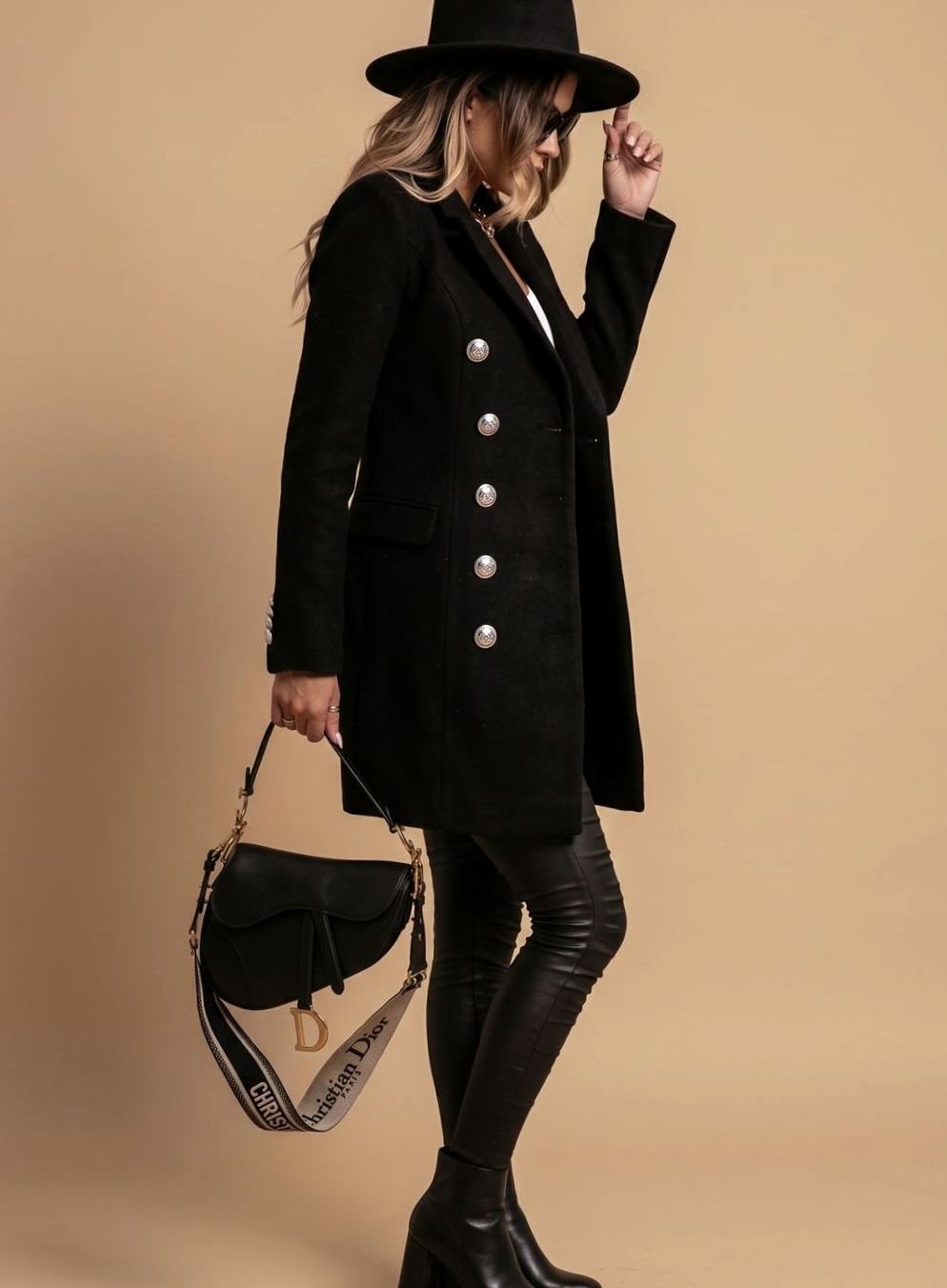Women's Long Fitted Double-Breasted Coat | Amelie in Black - Juana Fashion