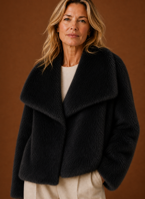 Women's Faux Fur Winter Coat | Mirella in White - Juana Fashion