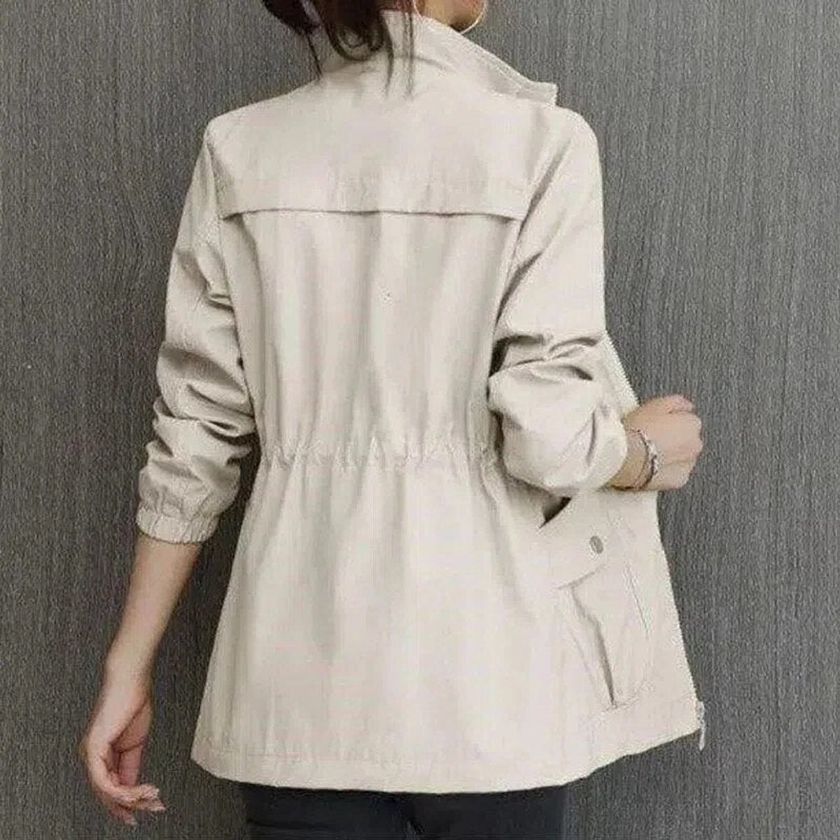 Women's Lightweight Breathable Cropped Jacket | Luisa in Khaki - Juana Fashion