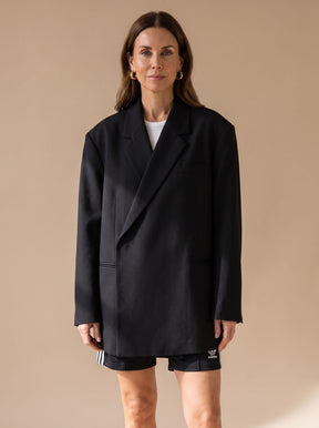 Women's Long Oversized Blazer | Elfriede in Beige - Juana Fashion