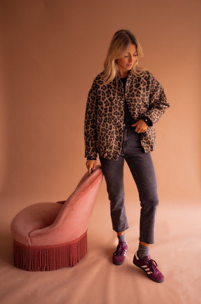 Women's Oversized Leopard Print Snap-Front Jacket | Luisa in Leopard Print - Juana Fashion