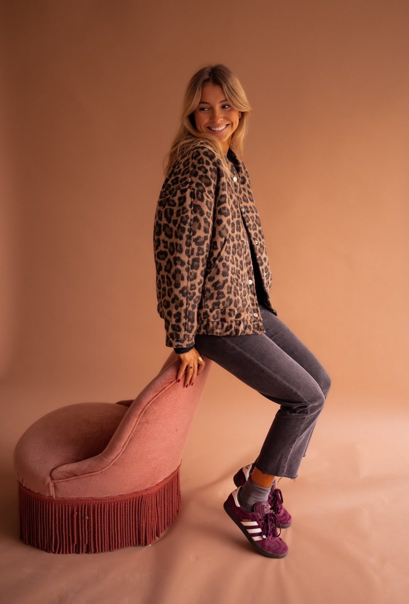 Women's Oversized Leopard Print Snap-Front Jacket | Luisa - Juana Fashion