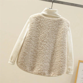 Women's Button-Front Sherpa Fleece Vest | Marlene in Beige - Juana Fashion