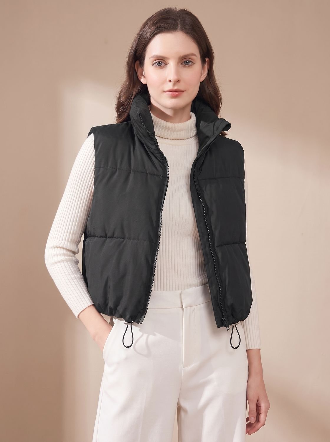Women's Ultralight Cropped Quilted Vest | Annika in Black - Juana Fashion