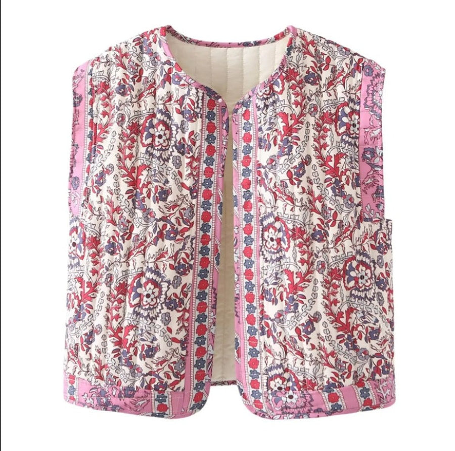 Women's Floral Quilted Vest with Pockets | Frieda in Purple - Juana Fashion