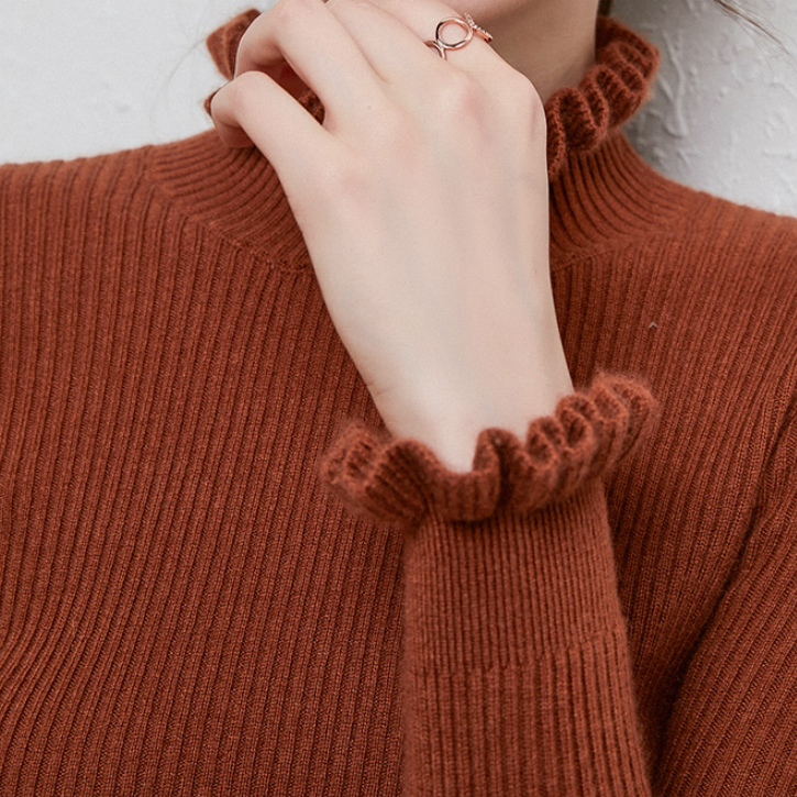 Women's Cashmere Turtleneck Sweater — View 10