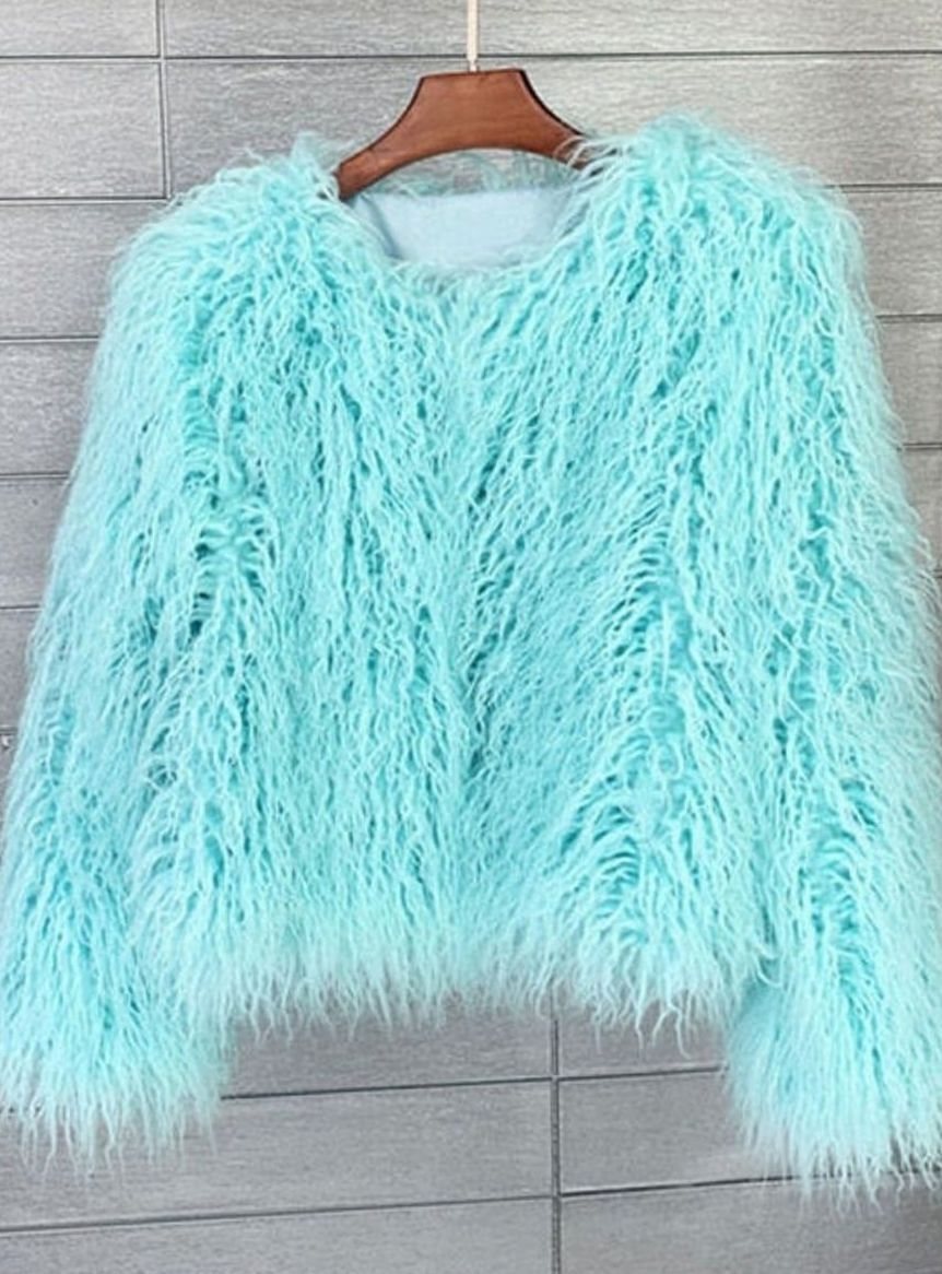 Women's Short Faux Fur Coat | Mia in White - Juana Fashion