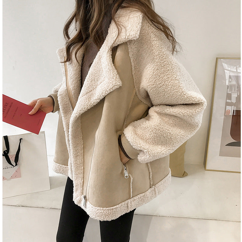 Women's Oversized Faux Shearling Coat | Helene in Beige - Juana Fashion
