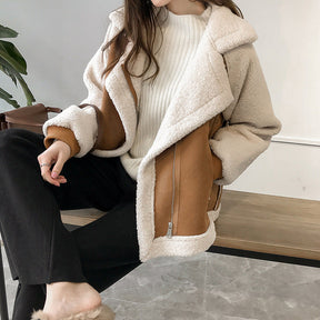 Women's Oversized Faux Shearling Coat | Helene in Beige - Juana Fashion