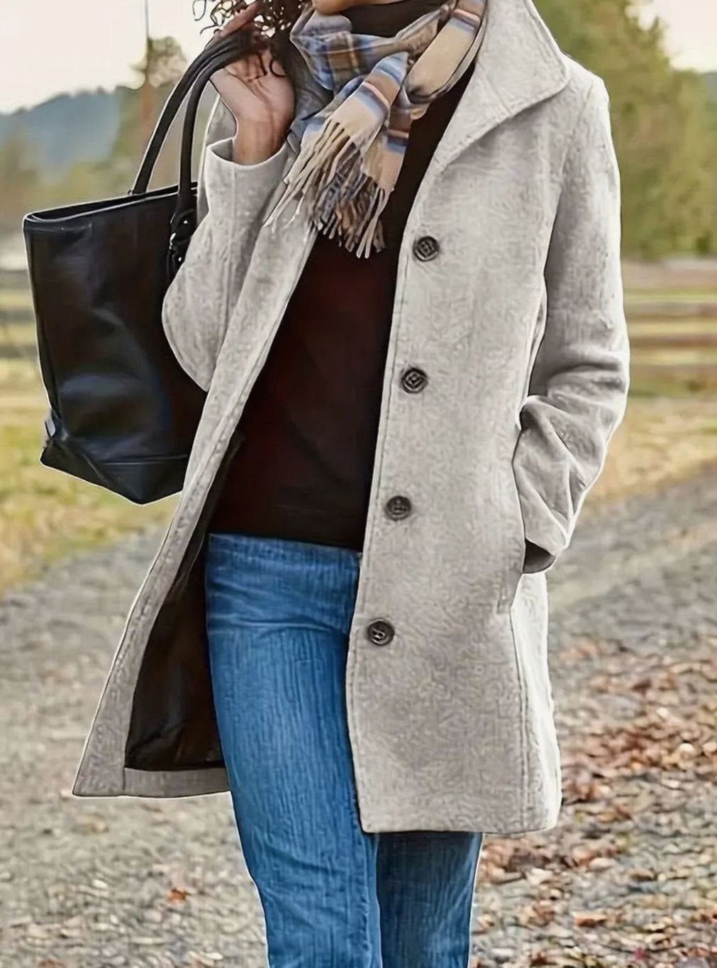 Women's Fitted Button-Front Wool Coat | Amelie in Green - Juana Fashion