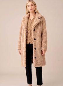 Women's Long Oversized Plush Coat | Clara in Beige - Juana Fashion