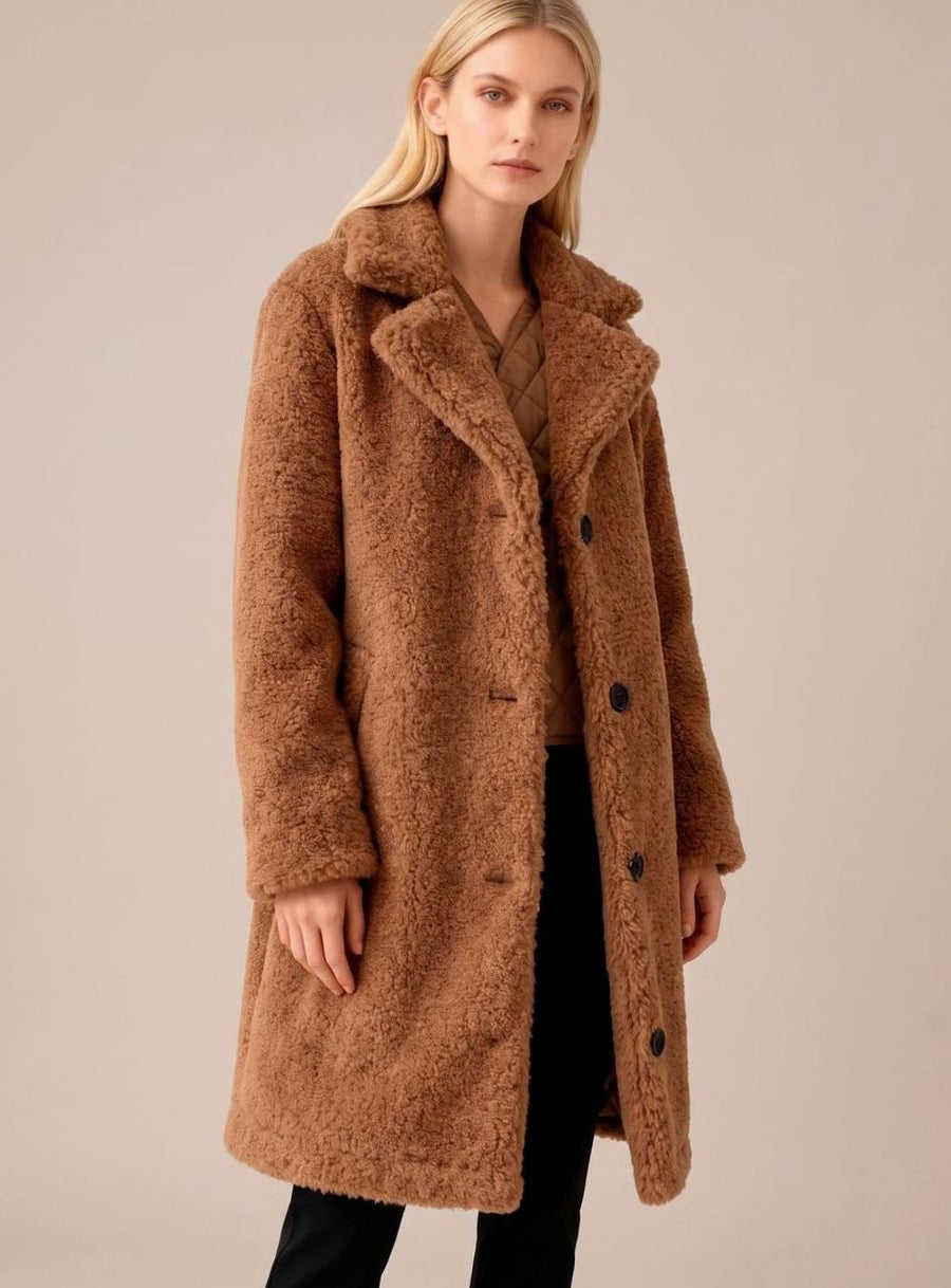 Women's Long Oversized Plush Coat | Clara in Beige - Juana Fashion