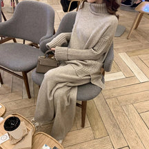 Women's Wool Oversized Turtleneck Sweater — View 4