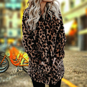 Women's Leopard Print Faux Fur Coat | Annika in Leopard Print - Juana Fashion