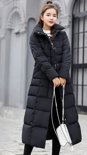 Women's Long Quilted Coat with Fur-Trimmed Hood | Nora in Beige - Juana Fashion