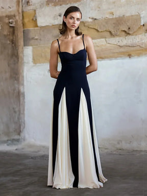 Women's Sweetheart Maxi Evening Dress with Flared Skirt
